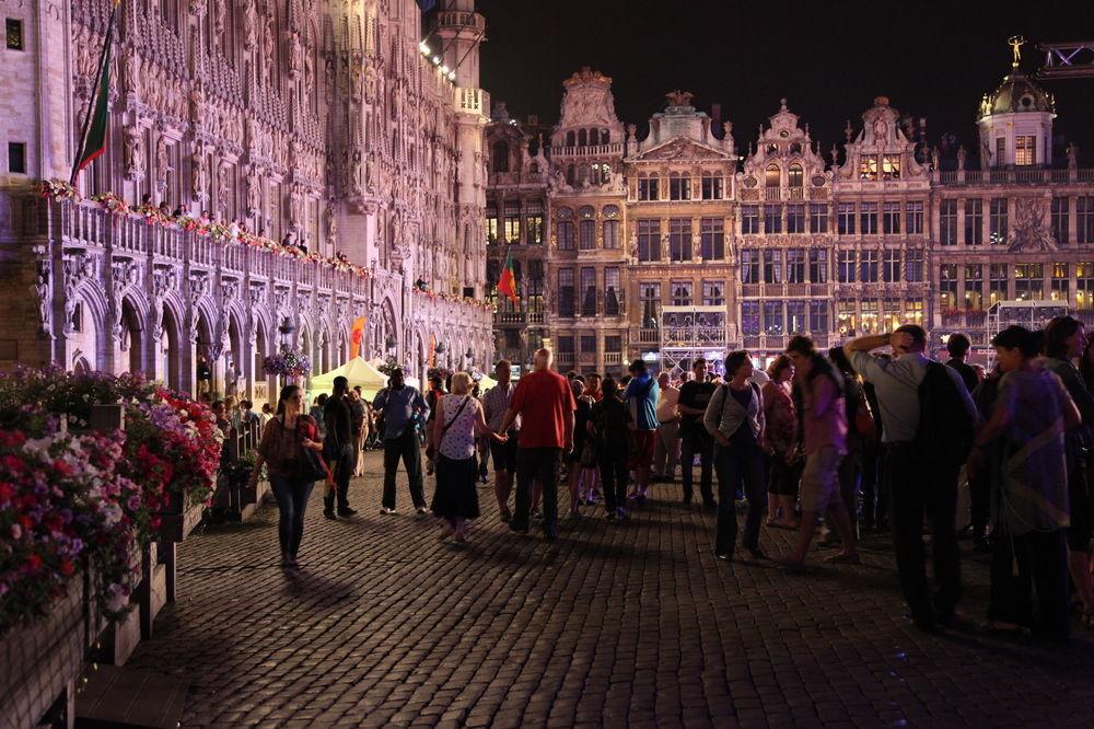 Residence-Hotel Le Quinze Grand Place Брюксел Екстериор снимка